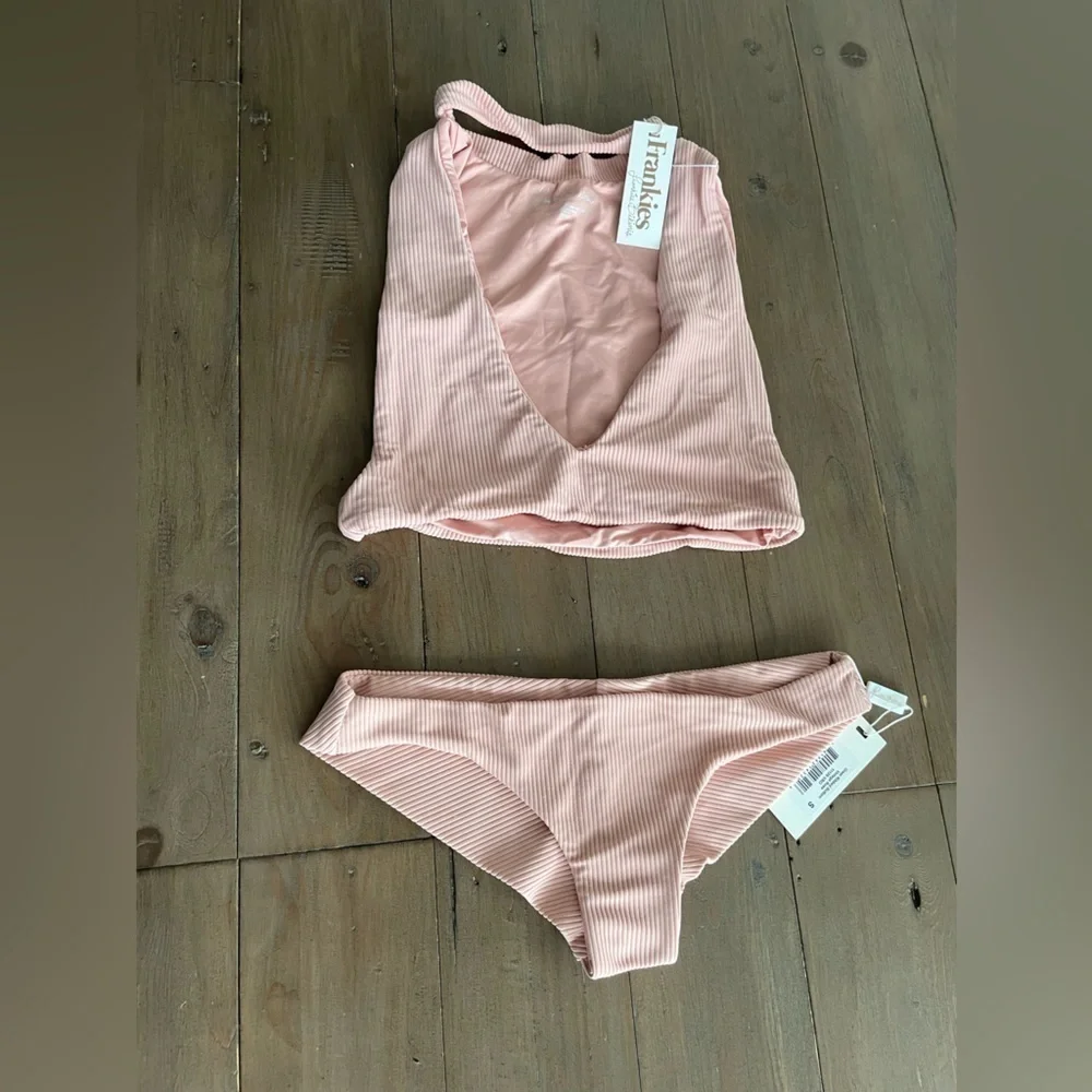 Frankies Bikinis Halanlei delicate vintage rose set NWT